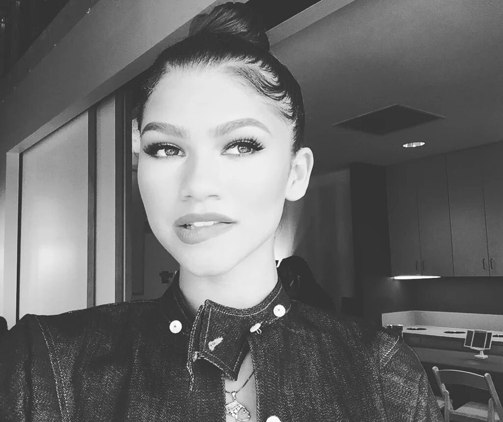 queenxmaree's tweet photo. 😏😏😏 https://t.co/svEQJzkw01