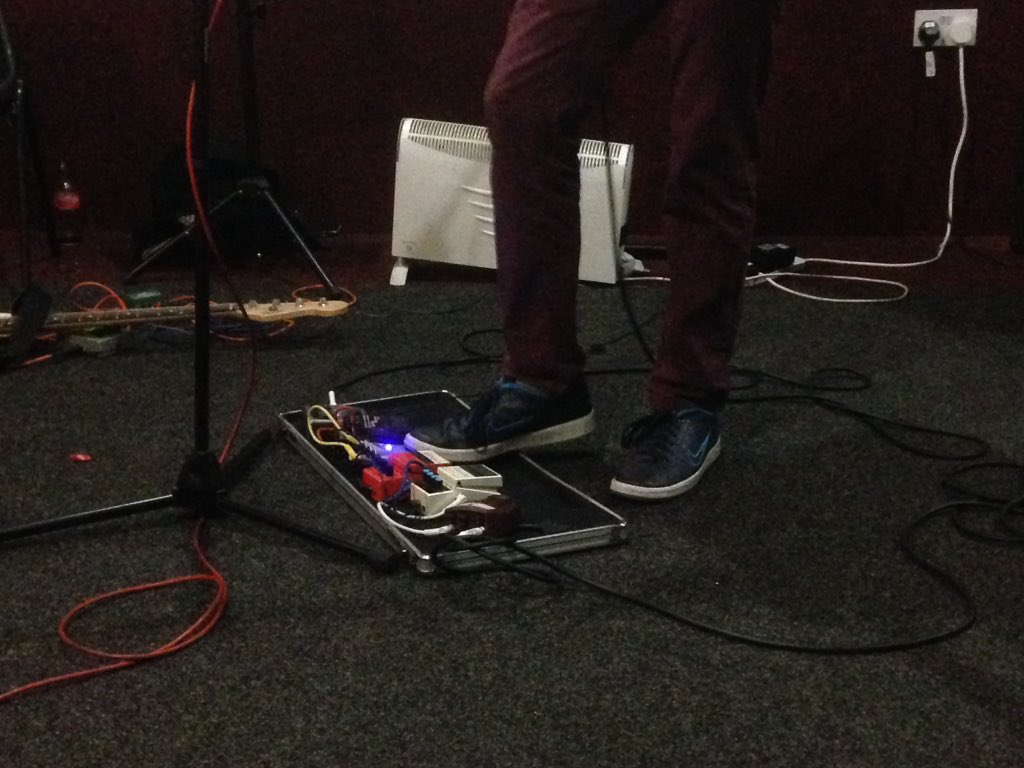 versus_goliath's tweet photo. Pedalspedalspedals #experimentalrock #versusgoliath https://t.co/wj35vVaGLQ