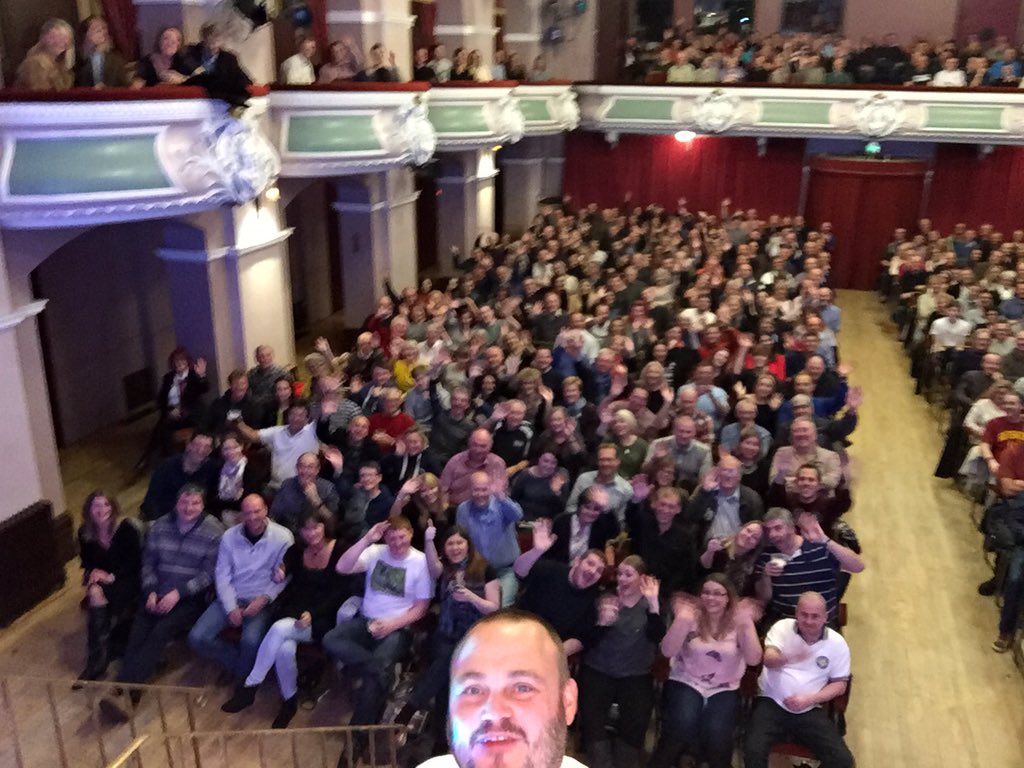 almurray's tweet photo. Ilkley! Mad show! https://t.co/6oZUaoe3Sz