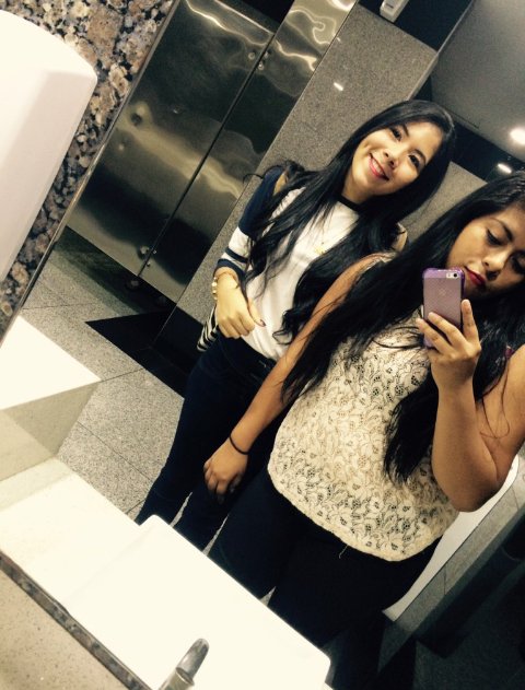 Georgina_VA's tweet photo. te amo mejor amiga de mi vida https://t.co/ovUOXNPund