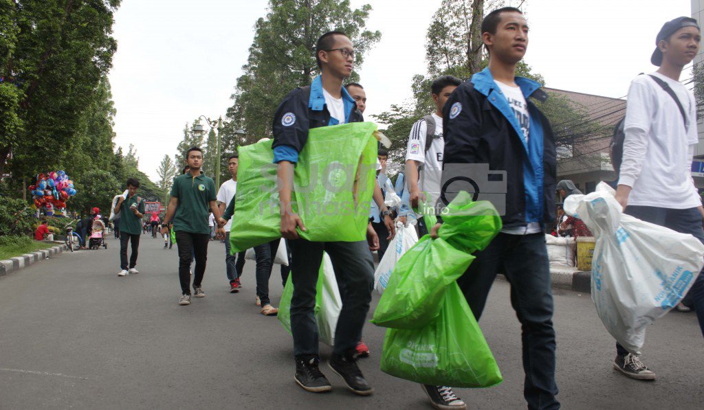 Perkenalkan Fakultas Teknik dengan Kegiatan Peduli Lingkungan - suaramahasiswa.info/perkenalkan-fa…