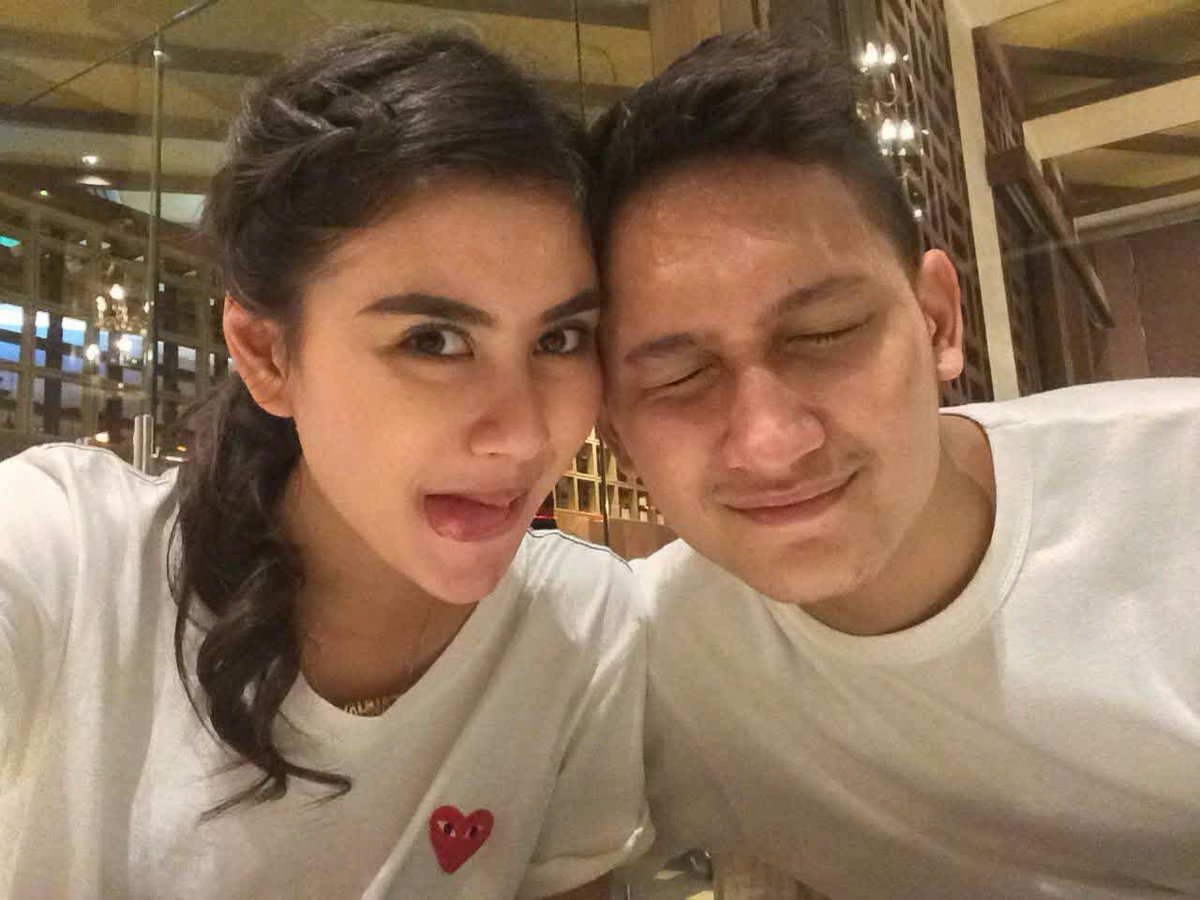 realjunnas's tweet photo. @RealSyahnazS @JuanBenedict 💕💕💕💕 https://t.co/QzUafv54HY