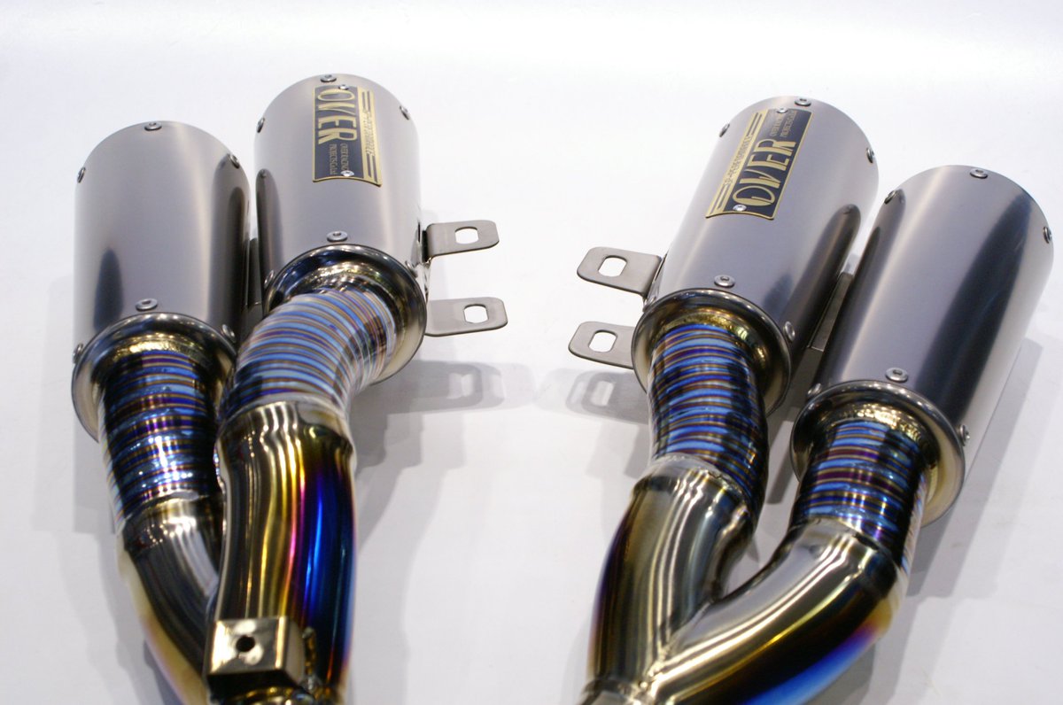 以前ご紹介したZ1000用のスリップオンマフラー撮影。ショート