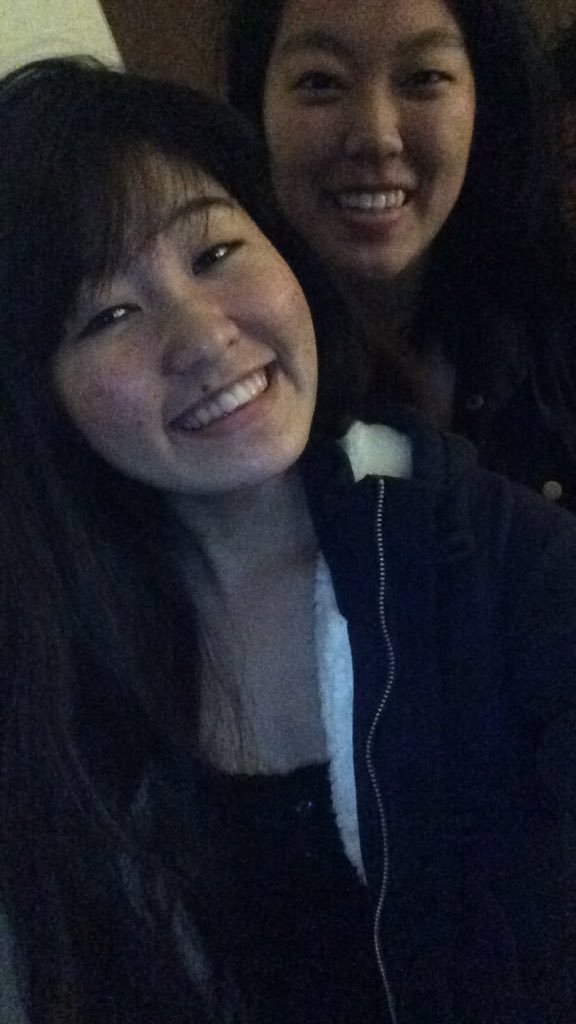 kumochanko's tweet photo. So thankful for these girls ☺️❤️🇬🇺 https://t.co/8flYQZSTlC