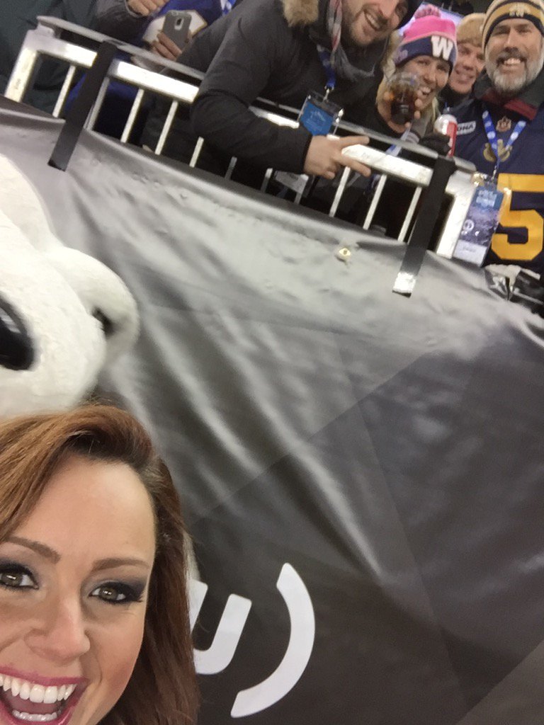 Omg! I met the love of my life <a href="/KateBeirness/">Kate Beirness</a>