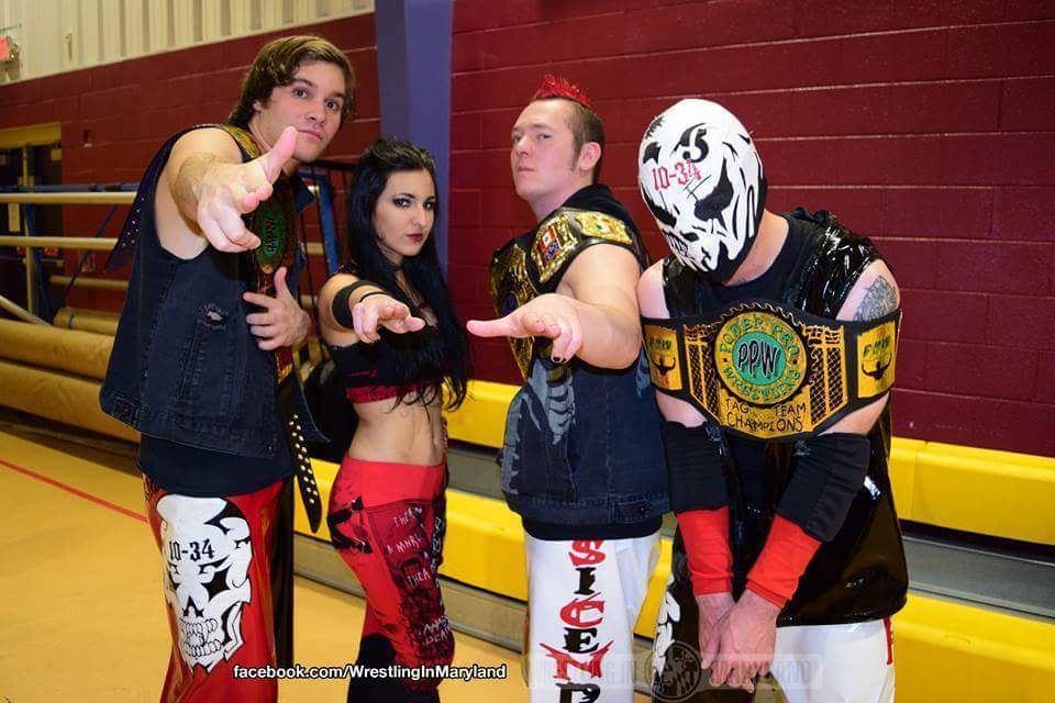 RCNightmare0's tweet photo. This is how I hold a title so take me to my LOONEY bin because the way we hold these titles is too good its a sin! https://t.co/rtU5c8RbJs