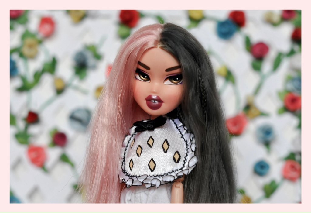 valeriealeshina's tweet photo. @MelanieLBBH hi Melanie🌸 I tried to recreate shots from #soapxtrainingwheels video, hope u like it!🛁💦🎀✨💕 https://t.co/6gju0Qz9ay