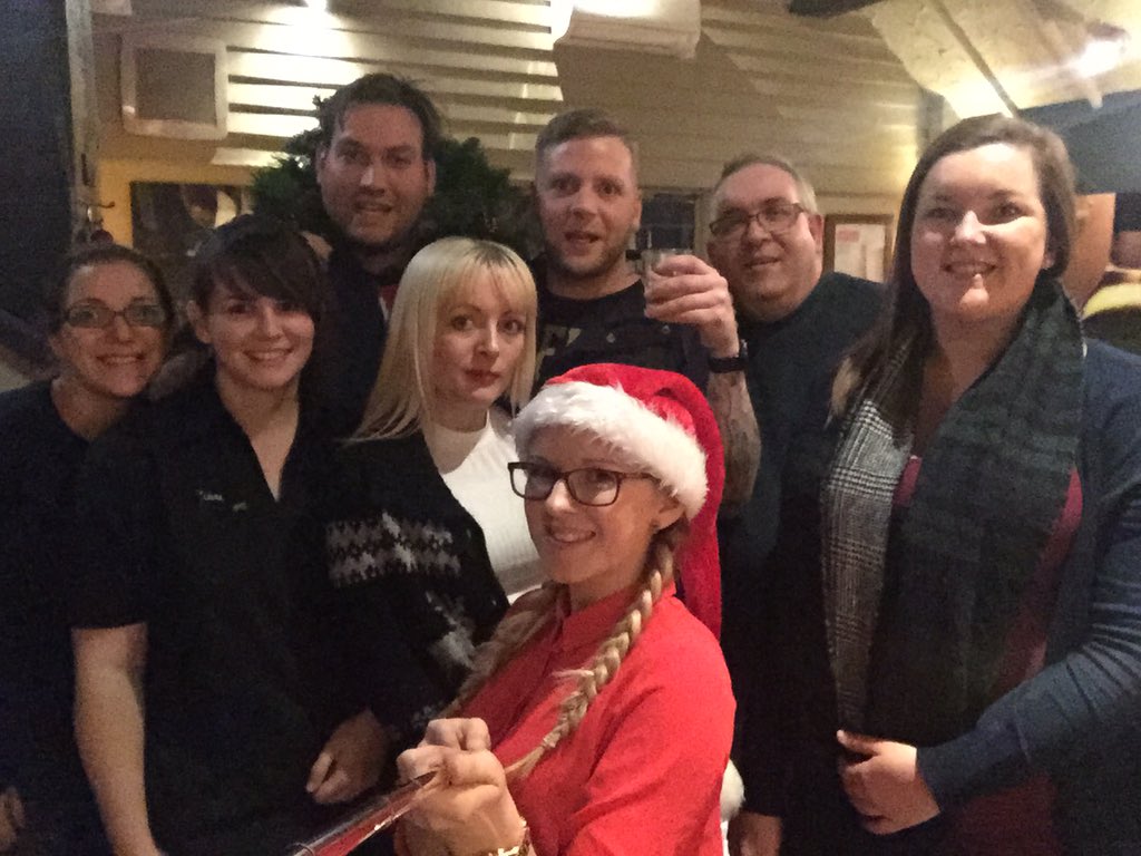 The Foxburrow elfs have been very busy this evening getting all festive ready for a smashing Christmas 2015. 🎄😀🎄