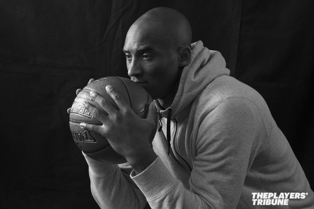 GlobalGrind's tweet photo. Kobe Bryant announces the 2015-2016 NBA season will be his last https://t.co/t632ualrf3 https://t.co/wLroessb0g