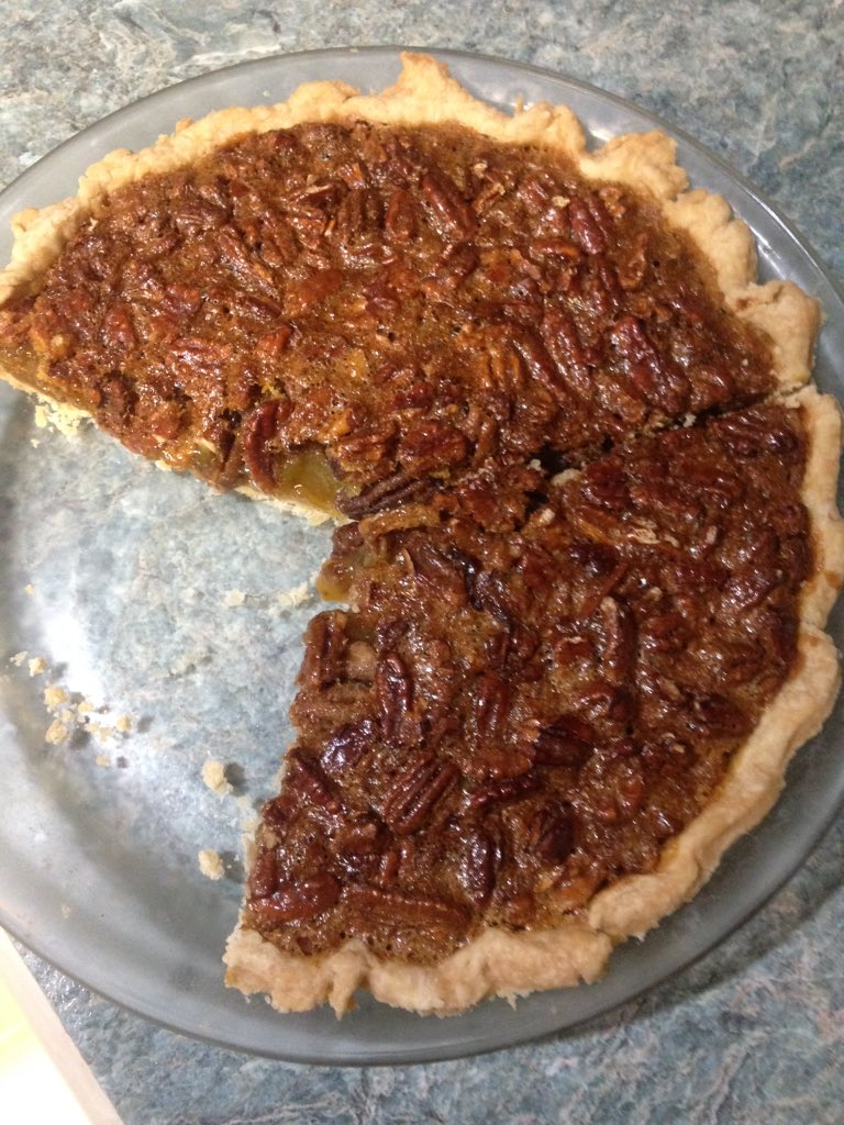 perry_battin's tweet photo. Pecan pie #swicfoodies15 https://t.co/YL1DfVtooB