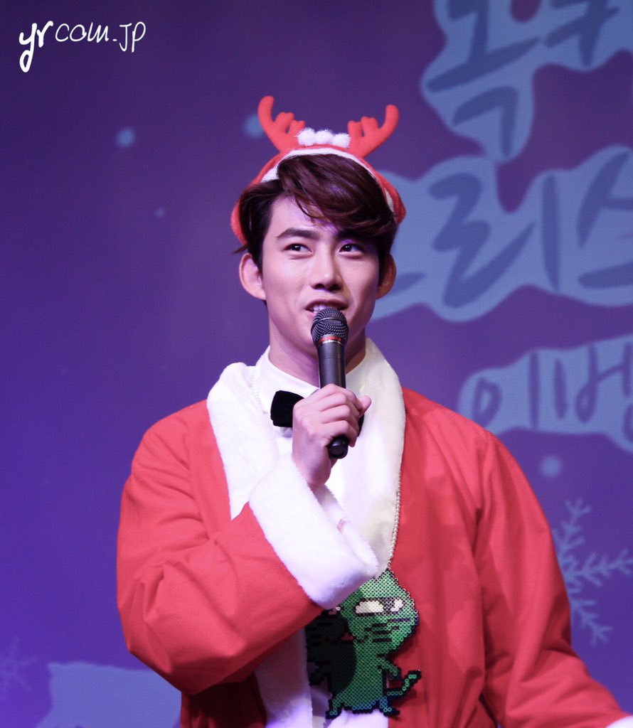Taec_Woo_K's tweet photo. 올해도 기대하고있어요!!!⠒̫⃝♡*#옥택연 #옷캣 
@taeccool @OKCATofficial https://t.co/o1NfmY2Wyx