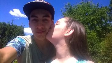 FaureNahuelCDS's tweet photo. Hoy con aylen despues de una buena noche♥ #ResacaMal #CasorioDeFechi♥ https://t.co/eBmGo1UPQi