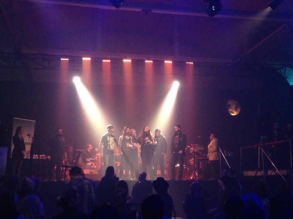 DEP_Distrib's tweet photo. @Sandveiss qui remporte le prix de l'album heavy de l'année ! #GAMIQ @SexySlothRecord https://t.co/jYRzwW8sPj