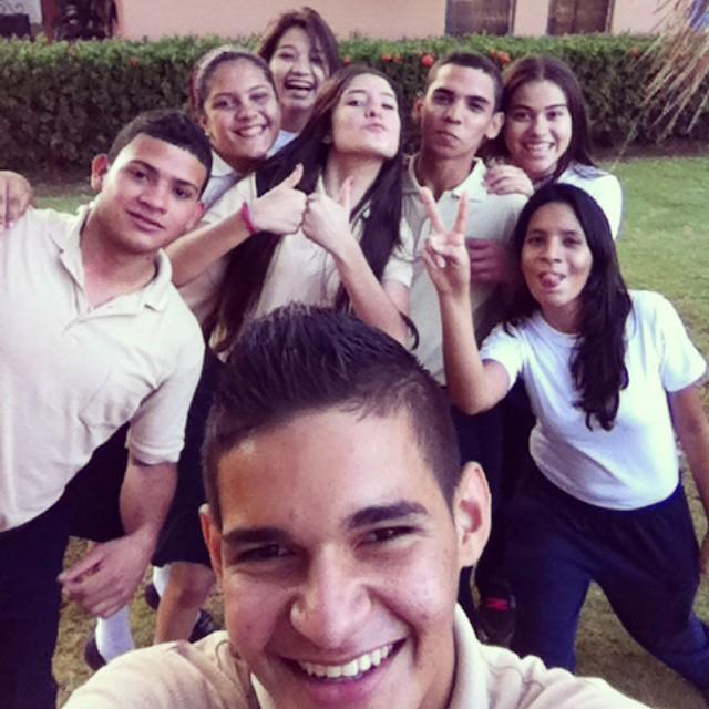 cyeoficial's tweet photo. Momentos inolvidables que compartimos juntos. #PorSiemprePromoVII https://t.co/crg1MDHjIS