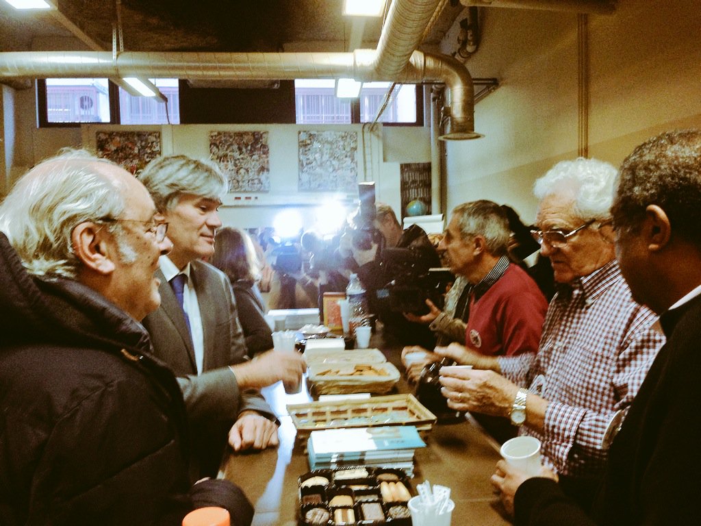 SLeFoll's tweet photo. Le gouvernement poursuit la politique de dons sur les fruits et légumes avec les produits transformés #30ansRestos https://t.co/fO8ePKF3fM