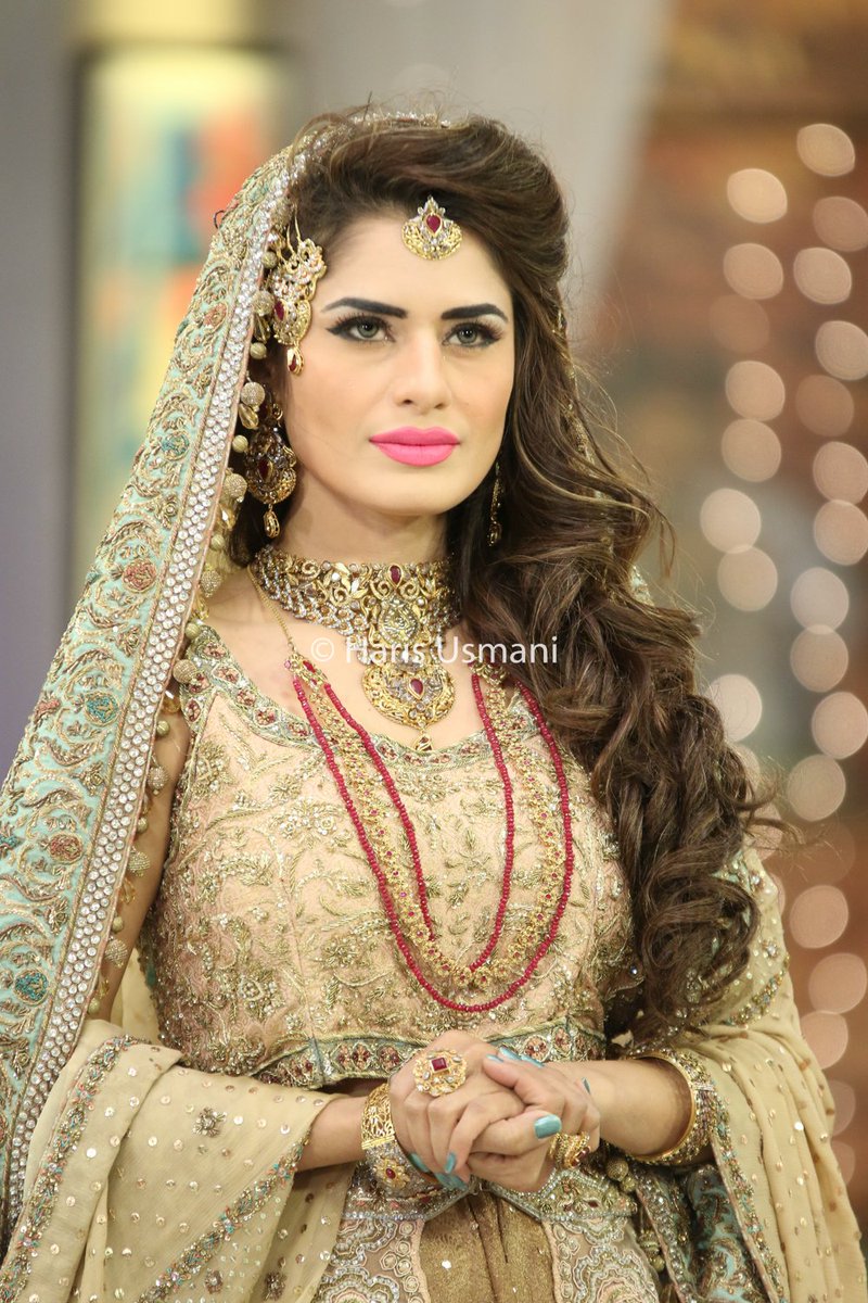 harisusmanivlog's tweet photo. #HUMTVJPJ @UzmaBabar @Nchhotani @SanamJungPK https://t.co/SSs5ZoLdNn