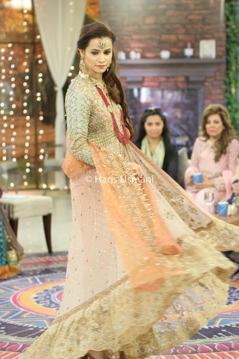 harisusmanivlog's tweet photo. #HUMTVJPJ @UzmaBabar @Nchhotani @SanamJungPK https://t.co/kiIN4LAbKv