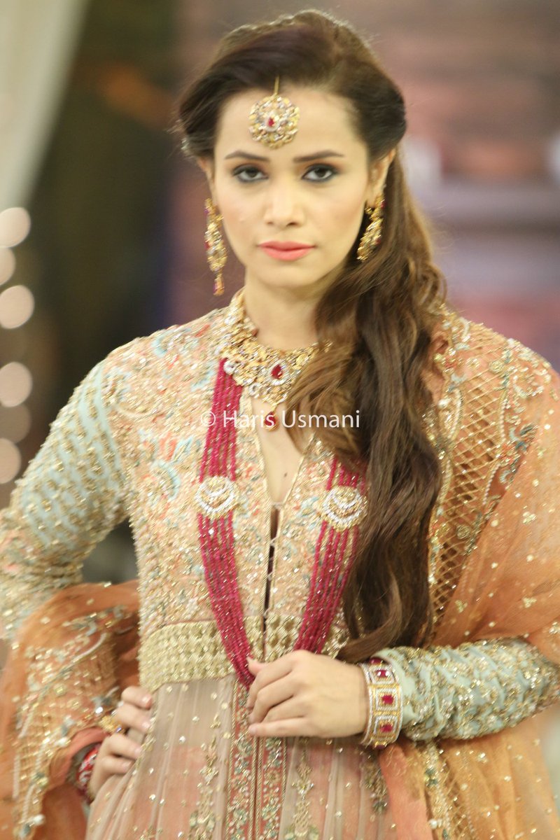 harisusmanivlog's tweet photo. #HUMTVJPJ @UzmaBabar @Nchhotani @SanamJungPK https://t.co/kiIN4LAbKv