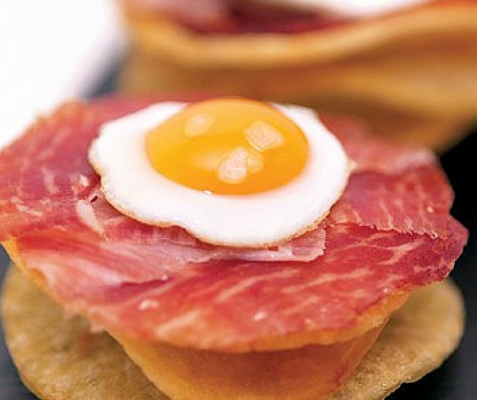 jamonaddiction's tweet photo. ¡ Vamos a echarle huevos a la semana ! https://t.co/mMVL0wbhzP