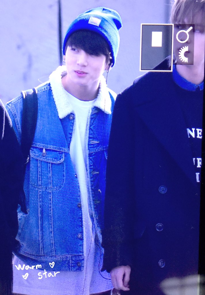 151130 인천공항 출국 #정국 #방탄소년단 <a href="/BTS_twt/">방탄소년단</a> ❤️