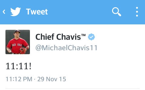 JLukroypls's tweet photo. This is awkward... @MichaelChavis11 https://t.co/GweYRFjSop