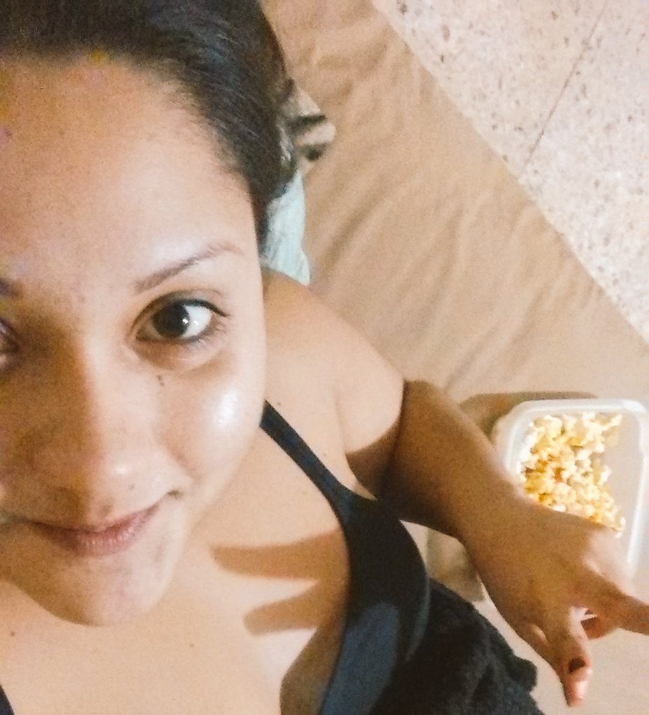 Cynthia_Carreon's tweet photo. #Domingode #MoviesOn #MonstersUniversity #ilovesully #DomingoDeGanarSeguidores #followme #m https://t.co/qzaw3XnZE1