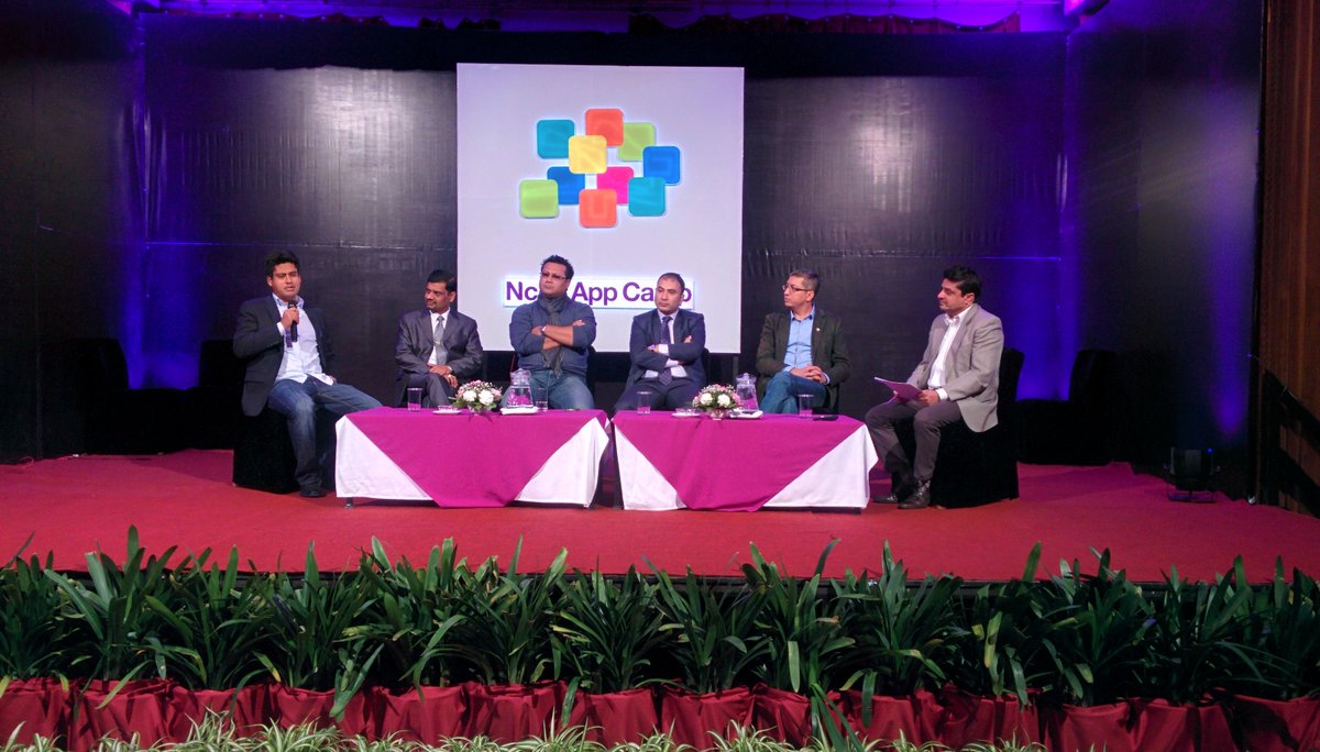 RT <a href="/yipl/">YoungInnovations</a>: Panel discussion during Seminar on Marketing &amp; Monetization #NcellAppCamp
