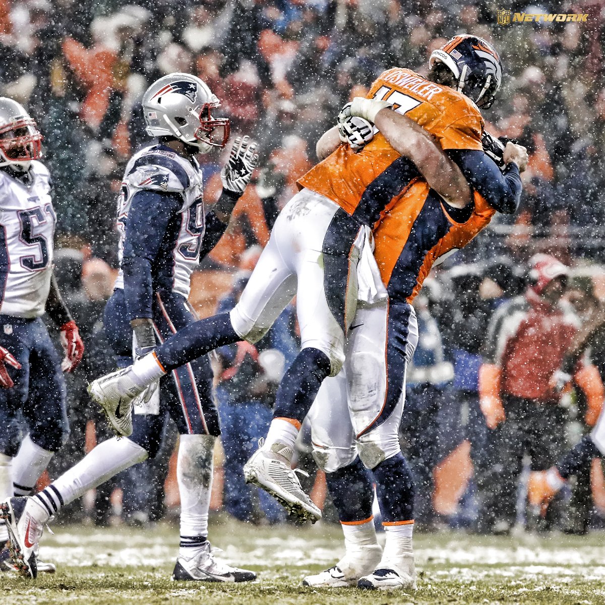 nflnetwork's tweet photo. When you're 2-0 and knocked off the 10-0 Patriots 😎

#NEvsDEN https://t.co/VRj2bXUgqZ
