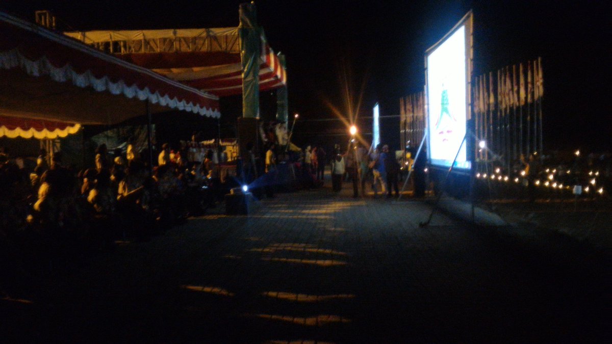 arditoard's tweet photo. Penutupan #PWN2015 peserta asal jabar utusan @Kwarcab_Depok obor pertama ke wagub NTB @kwarnas #latepost #eksis https://t.co/jrjamPWeWm