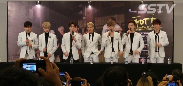 SSTVIndonesia's tweet photo. GOT7 1st Fanmeeting in Indonesia : A Greeting With The Boys https://t.co/kr58hfapcO https://t.co/Jpfwvrus2b