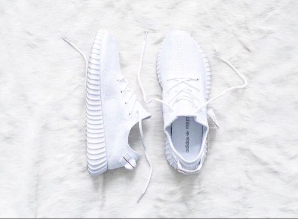SneakerHooked's tweet photo. RT if you'd rock. https://t.co/bsJane2R2u