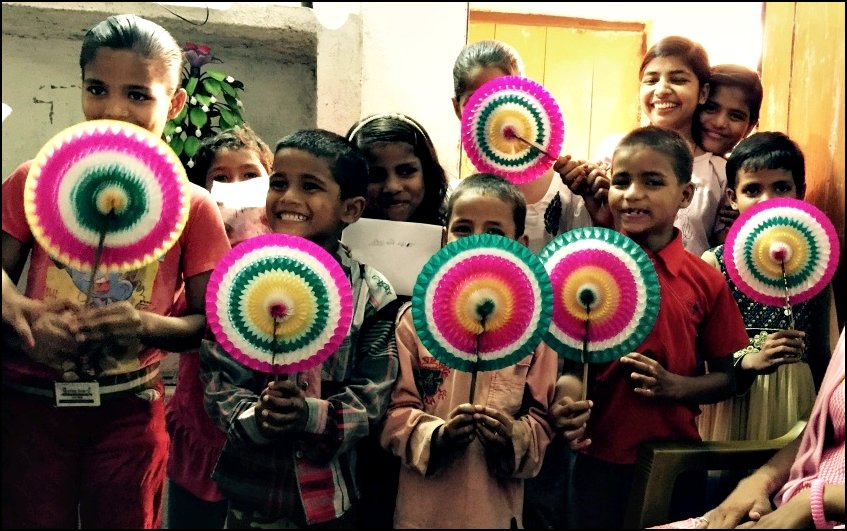 SarthakNGO's tweet photo. Kids with the magic wand out on a mission to do away with your Monday blues. :) https://t.co/3JZuN8THUS