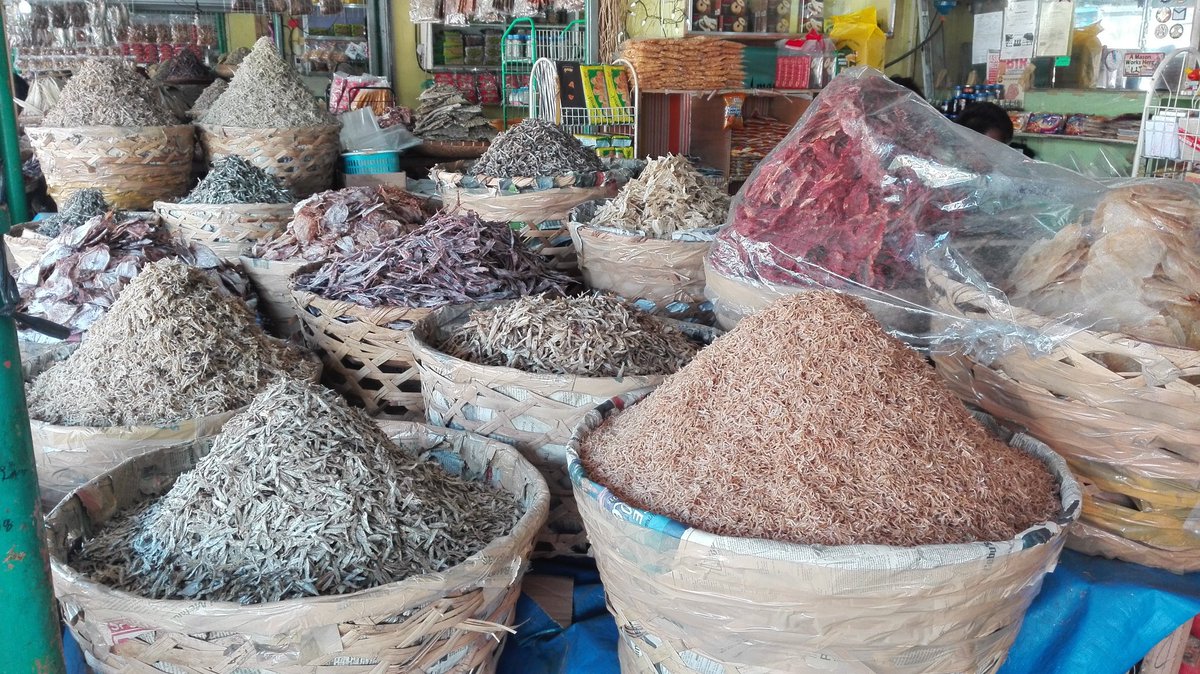 randomrob's tweet image. Naalala ko ang kaharutan ni @lovipoekimo sa lugar na Ito. Hahah #Cebu #Danggit