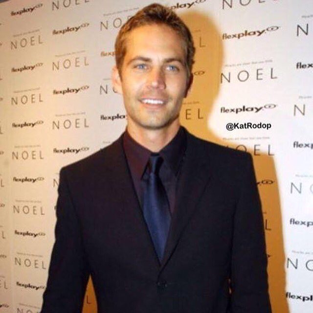 Kmsers620's tweet photo. Tomorrow will mark 2 yrs w/o you @RealPaulWalker this planet is no where near the same #RIPPaulWalker #RIPRogerRodas https://t.co/GDHsPrUnjE
