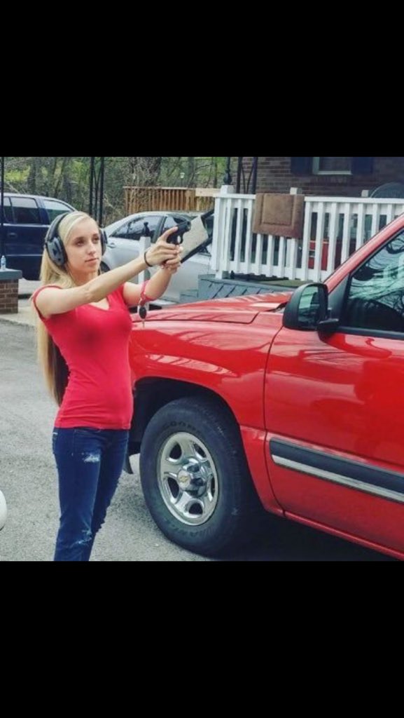 _savcat's tweet photo. the second amendment by God. #shootin #bygod #redneck4life #kentucky #gowildcats #countygirlsdoitbest #bangbang https://t.co/UZpB8RAfBq