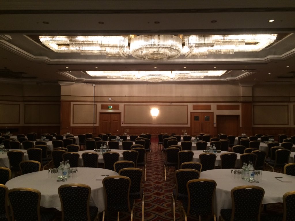 neilsayer1's tweet image. 30 mins behind schedule as security wouldn't let us in. We've got a busy morning ahead!! #bottysec