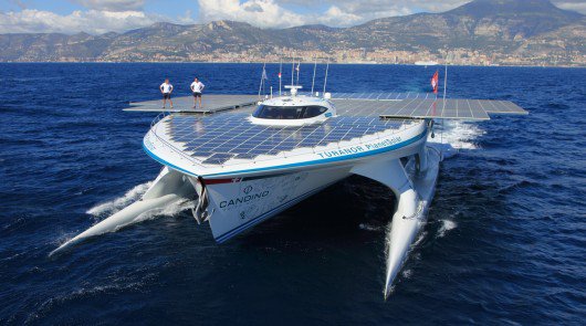 MachinesReview1's tweet image. World’s Largest Solar Powered Boat  bit.ly/1lp8PSB

#SolarPower #SolarPoweredBoat