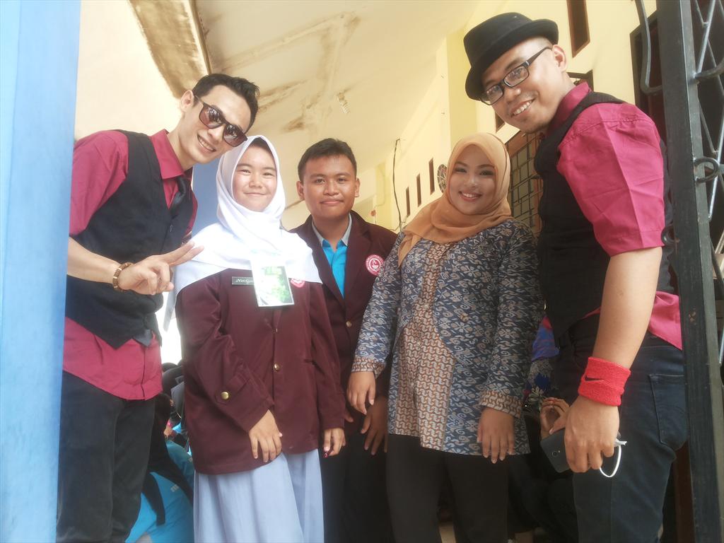 smktk_plus's tweet photo. Untuk semua kaka2 @wulanproject @wulanproject terima kasih udah mau mampir ya^^ https://t.co/p6phZNt3HX