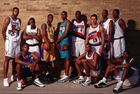 cgabrieljacob's tweet photo. Kobe really the last of a dying breed... #96Til https://t.co/Qdnnrba0Fm