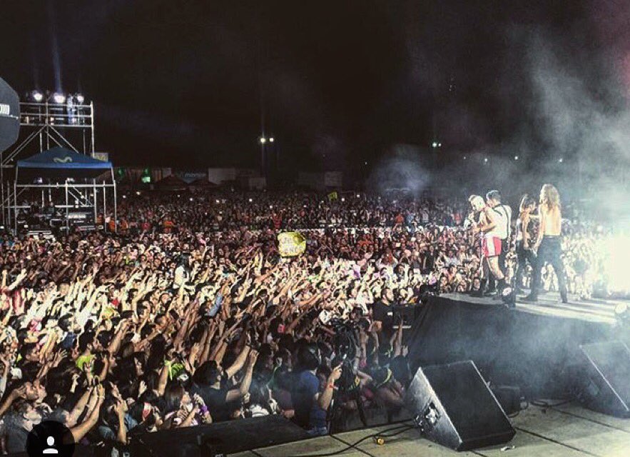 joejonas's tweet image. 🙌🏽 love you all. 😝