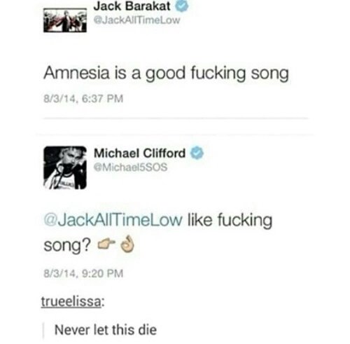 5SOSNZUpdater's tweet photo. Never let this die #MTVStars #VideoMTV2015 5 Seconds Of Summer @Michael5SOS https://t.co/BVuCXV0o0r