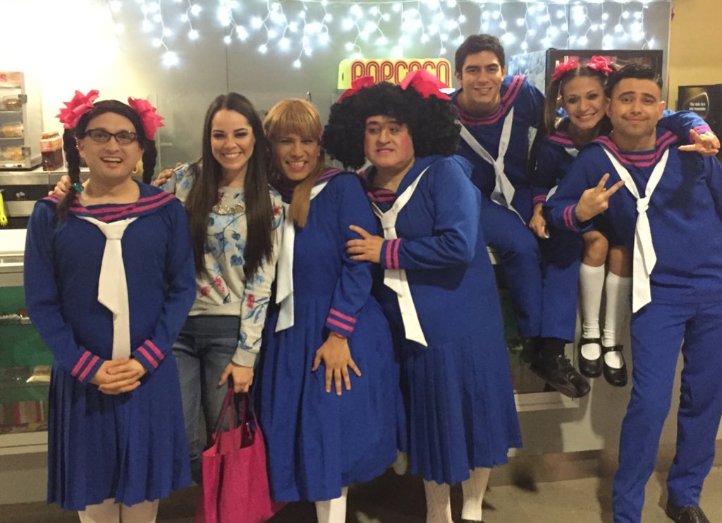 ArelyTellez's tweet photo. Padrísima obra "Tremenditas" vayan a verla en el teatro Versalles, se van a divertir mucho!!!! :) https://t.co/nuTaZyitMu