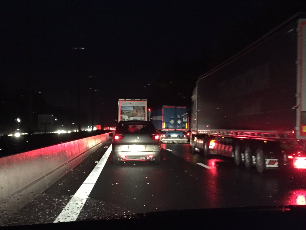 Afourms's tweet image. The only thing border controls in Schengen are stopping is business. Already 30 minutes in traffic jam