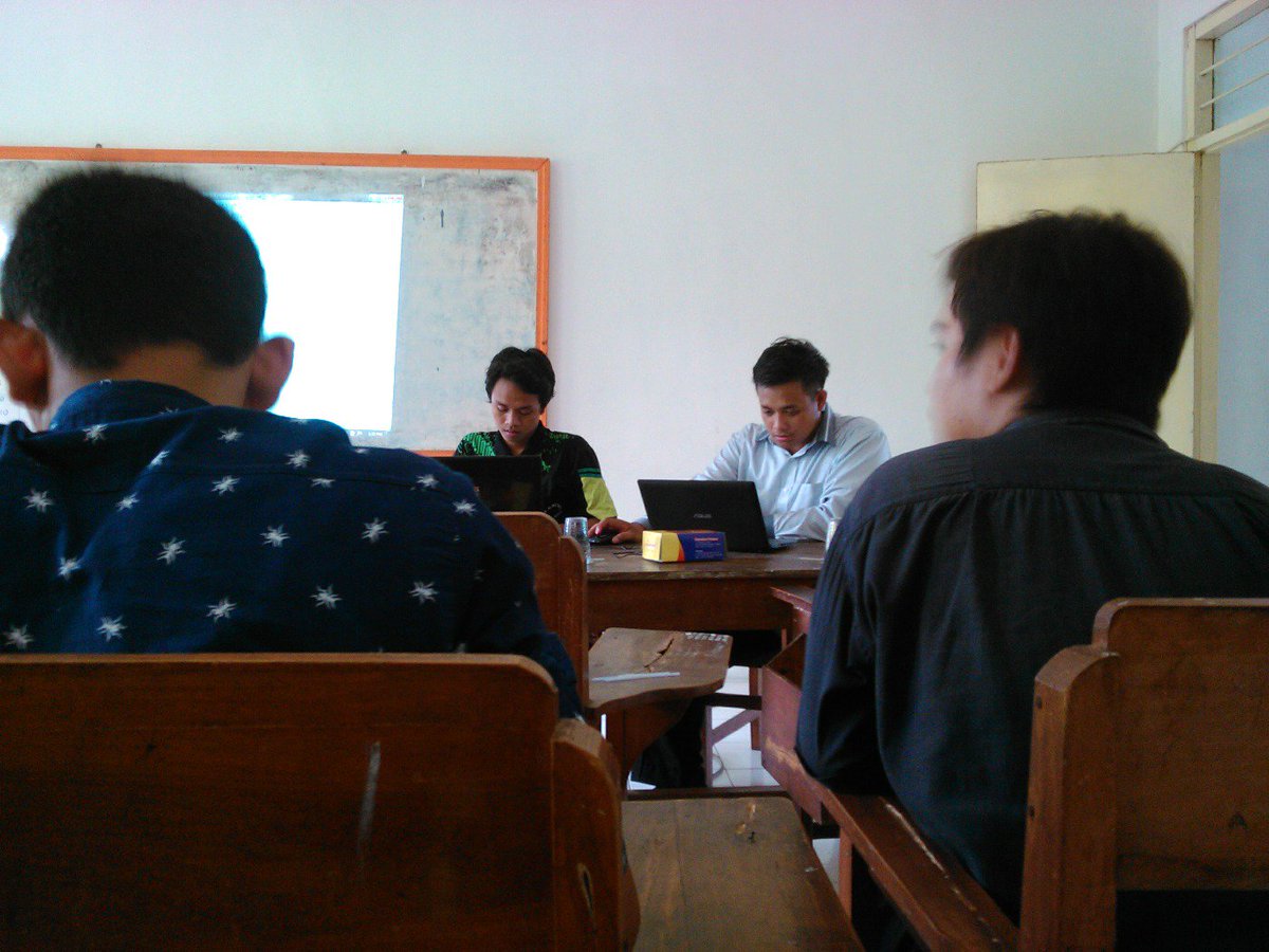 Rapat BEM-U .  .  .
