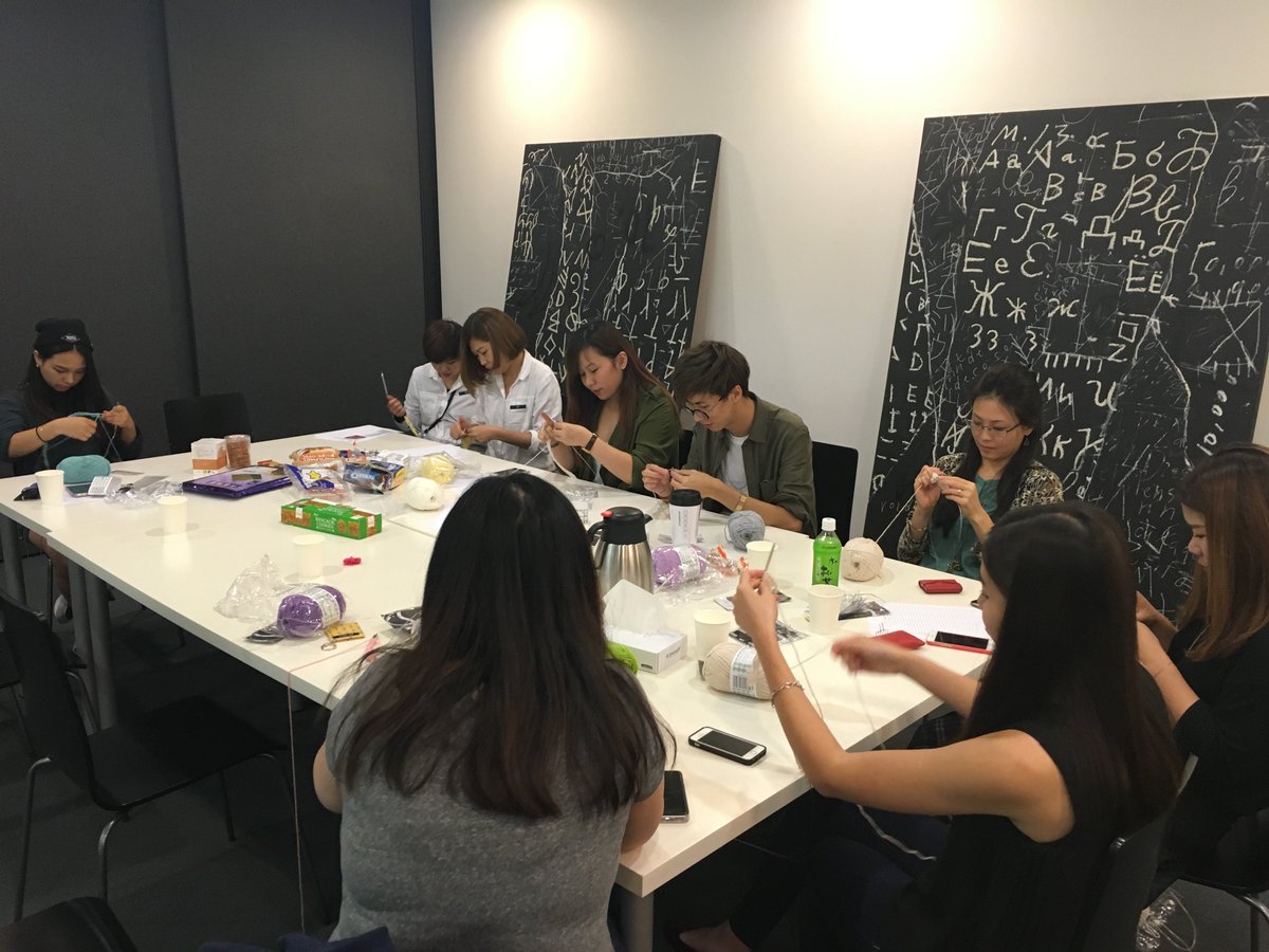 Lab_Concept's tweet image. Trying to make a difference. Working with Save The Children to knit hats for babies in Nepal.