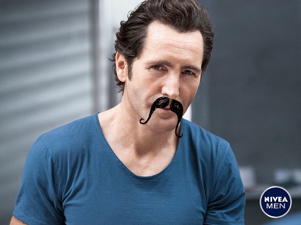 Heeft jouw Movember snor zijn hoogtepunt bereikt? Post een selfie op facebook.com/NIVEAMENNederl… en win een scheerpakket