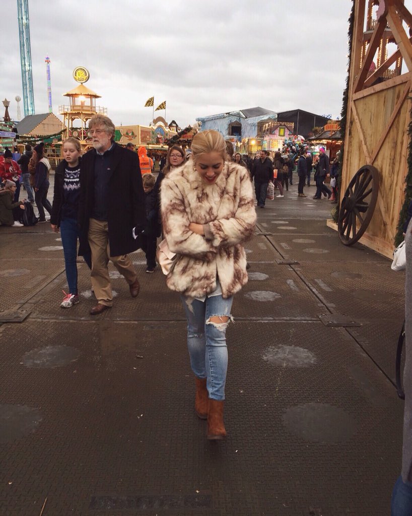 Ro_lamarquesa's tweet photo. Mondays 🐻🐻🐻🐻 https://t.co/TEygyqWOAY
