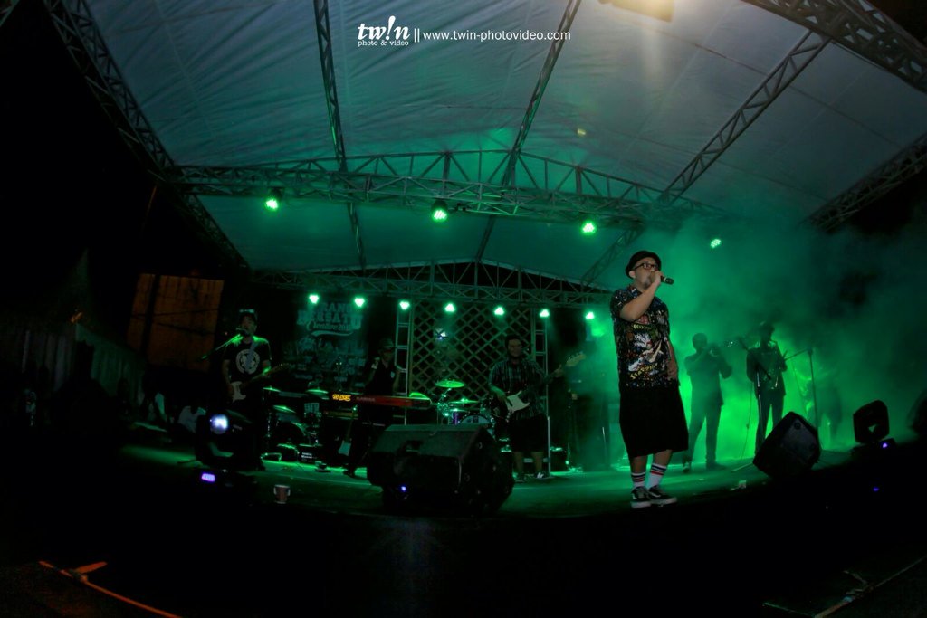 Zerotwofivefour's tweet photo. Ska dance @SPLOIST @ache_sploist #sploist #twinphoto #ztffbmx pict by @twin_photo https://t.co/jimgDkvW2W
