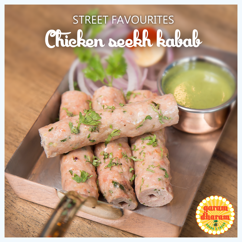 GaramDharam_GD's tweet photo. "Street Favourite hai Chicken seekh kabab." https://t.co/Dv2NylVJ1O