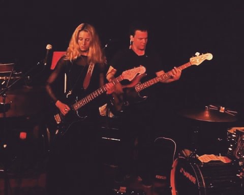 Sannie Fox 🍕🎸👐 tweet media